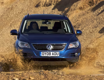 Volkswagen Tiguan Track & Field [UK-spec] '2008–11