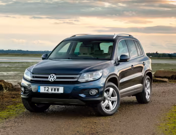 Volkswagen Tiguan Track & Style [UK-spec] '2011–16