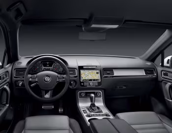Panel frontal Volkswagen Touareg V8 TDI R-Line [Worldwide] (Typ 7P) '2011–14