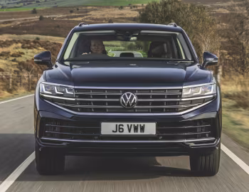 Volkswagen Touareg Elegance eHybrid [UK-spec] '2023–pr.