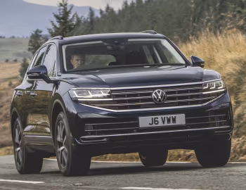 Volkswagen Touareg Elegance eHybrid [UK-spec] '2023–pr.