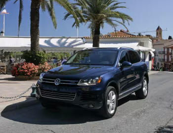 2011–14 Volkswagen Touareg Hybrid [North America] (Typ 7P) '2010–14