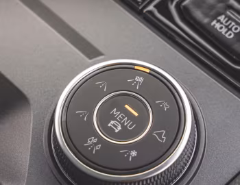 Interior Volkswagen Touareg R-Line "Black Edition" [UK-spec] '2023–pr.
