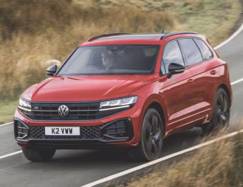 Volkswagen Touareg R-Line "Black Edition" [UK-spec] '2023–pr.