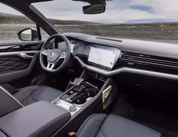 Panel frontal Volkswagen Touareg R-Line "One Million" '2019