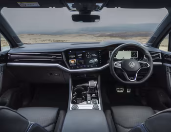 Panel frontal Volkswagen Touareg R eHybrid [UK-spec] '2021–23