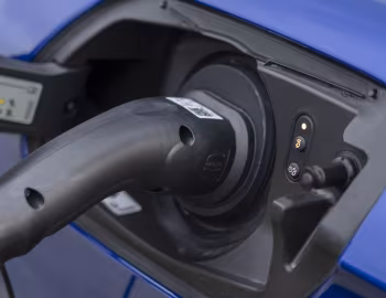 Volkswagen Touareg R eHybrid [UK-spec] '2023–pr.