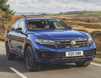 Volkswagen Touareg R eHybrid [UK-spec] '2023–pr.