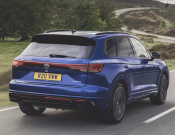 Volkswagen Touareg R eHybrid [UK-spec] '2023–pr.