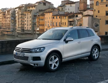 Volkswagen Touareg V6 FSI [Worldwide] (Typ 7P) '2010–14