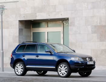 Volkswagen Touareg V6 TDI [Worldwide] (Typ 7L) '2004–07