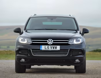 Volkswagen Touareg V6 TDI [UK-spec] (Typ 7P) '2010–14