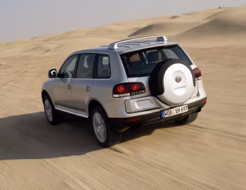 Volkswagen Touareg V6 TDI [Worldwide] (Typ 7L) '2007–10