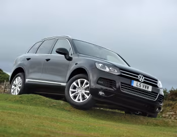 Volkswagen Touareg V6 TDI [UK-spec] (Typ 7P) '2010–14