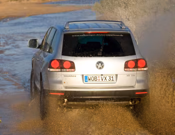 Volkswagen Touareg V6 TDI [Worldwide] (Typ 7L) '2007–10