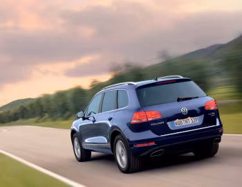 Volkswagen Touareg V6 TDI [Worldwide] (Typ 7P) '2010–14