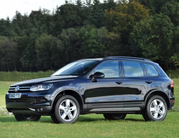 Volkswagen Touareg V6 TDI [UK-spec] (Typ 7P) '2010–14