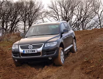 Volkswagen Touareg V6 TDI [UK-spec] (Typ 7L) '2007–10
