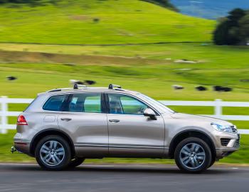 Volkswagen Touareg V6 TDI "Adventure" [Australia] (Typ 7P) '2017