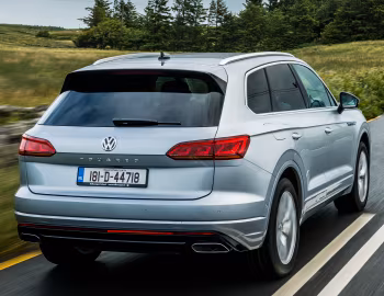 Volkswagen Touareg V6 TDI R-Line [Ireland] '2018–23