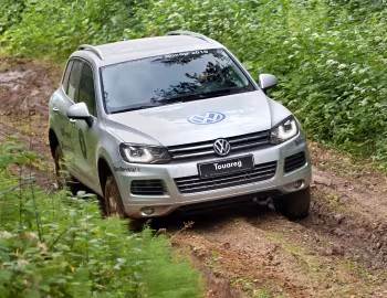 Volkswagen Touareg V6 TDI Terrain Tech Paket (Typ 7P) '2010–14