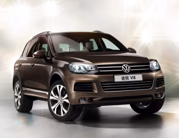 Volkswagen Touareg V8 FSI [China] (Typ 7P) '2014–15