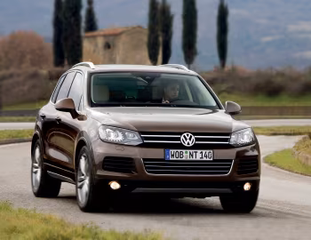 Volkswagen Touareg V8 TDI [Worldwide] (Typ 7P) '2010–14