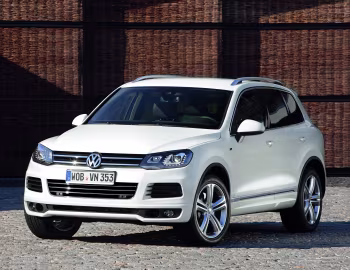 Volkswagen Touareg V8 TDI R-Line [Worldwide] (Typ 7P) '2011–14