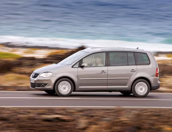 Volkswagen Touran '2006–10