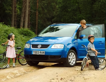Volkswagen Touran [UK-spec] '2003–06