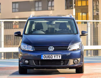 Volkswagen Touran [UK-spec] '2010–15