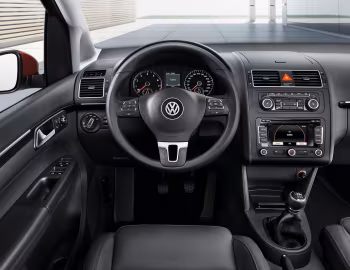 Panel frontal Volkswagen Touran '2010–15