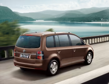 Volkswagen Touran [China] '2010–15