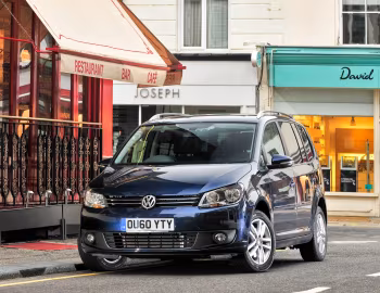 Volkswagen Touran [UK-spec] '2010–15