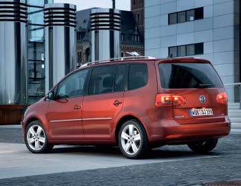 Volkswagen Touran '2010–15