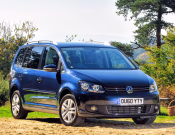 Volkswagen Touran [UK-spec] '2010–15