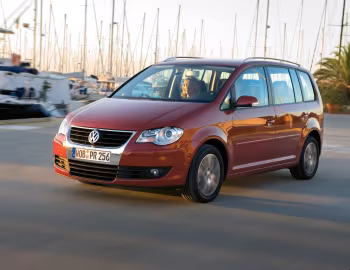Volkswagen Touran '2006–10