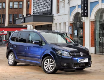 Volkswagen Touran [UK-spec] '2010–15