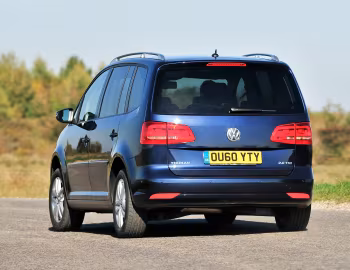 Volkswagen Touran [UK-spec] '2010–15