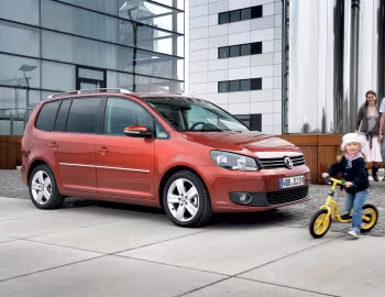 Volkswagen Touran '2010–15