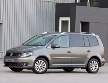 Volkswagen Touran [South Africa] '2010–15