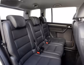 Interior Volkswagen Touran Taxi [Germany] '2010–15