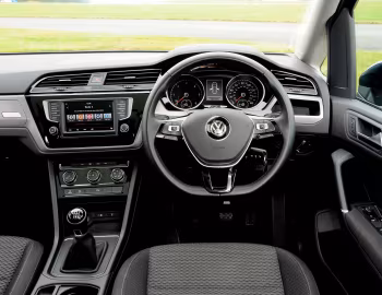 Panel frontal Volkswagen Touran TDI [UK-spec] '2015–21