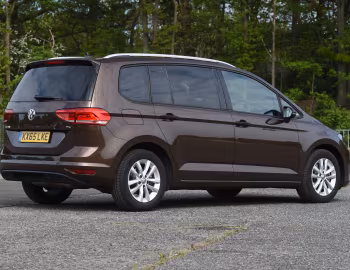 Volkswagen Touran TSI [UK-spec] '2015–21