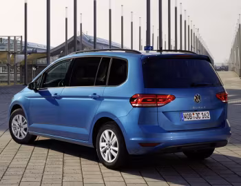 Volkswagen Touran TSI [Worldwide] '2021–pr.