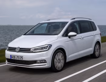Volkswagen Touran TSI '2015–21