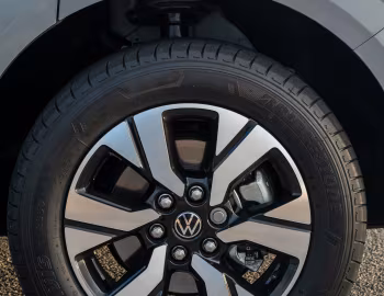 Volkswagen Transporter Kombi [South Africa] (T7) '2025–pr.