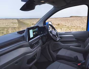 Интерьер Volkswagen Transporter [UK-spec] (T7) '2025–н.в.