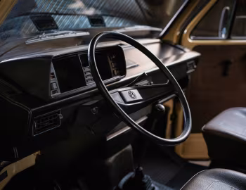 Interior Volkswagen Transporter Bus (T3 / 25) '1979–82