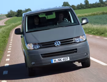 Volkswagen Transporter Kombi (T5) '2009–15